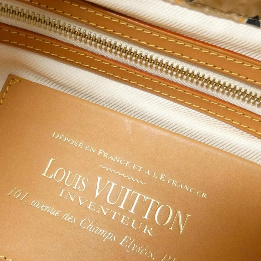 Louis Vuitton limited edition Monogram Cruise Bulles MM Bag - Picture 9 of 12